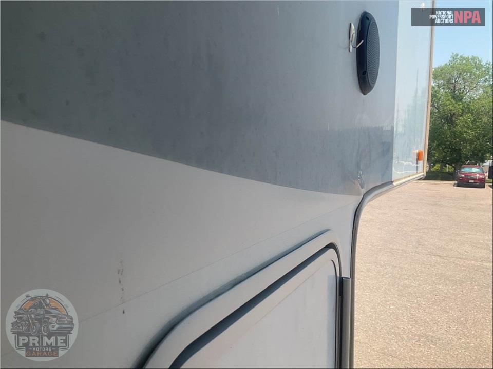 2016 Highland Ridge Rv M-349RLS - 3X FIFTH WHEEL SERIES — фото 33