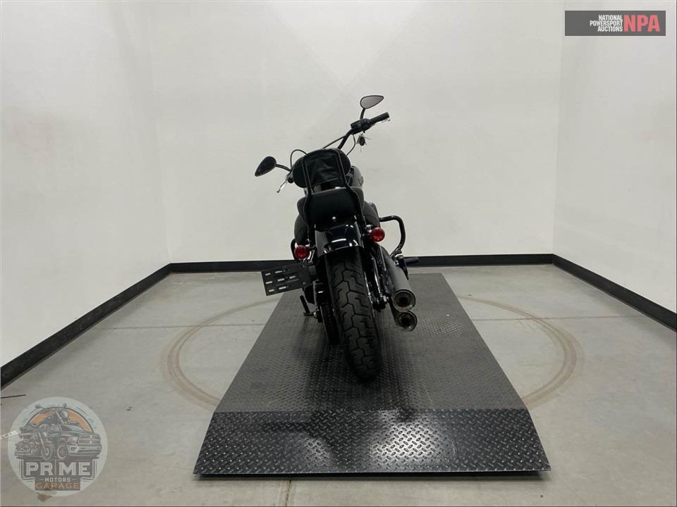 2018 Harley-Davidson FXBB STREET BOB — фото 4