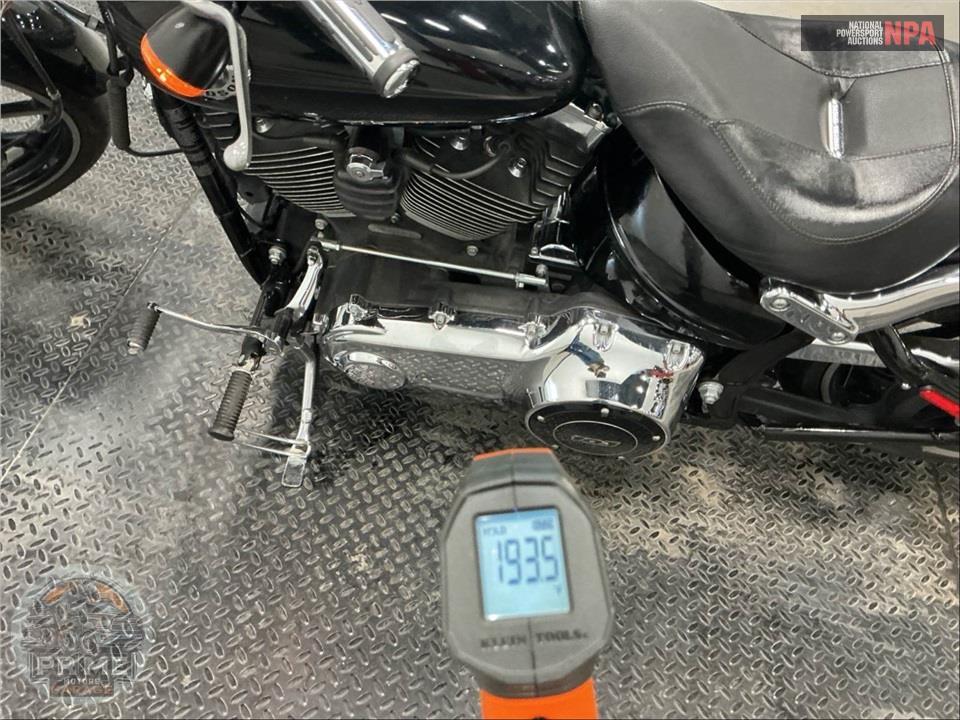 2014 Harley-Davidson FXSB BREAKOUT — фото 8