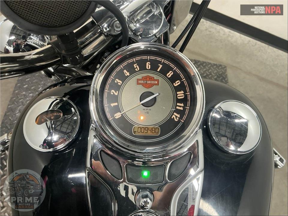 2014 Harley-Davidson FLSTC HERITAGE SOFTAIL CLASSIC — фото 5
