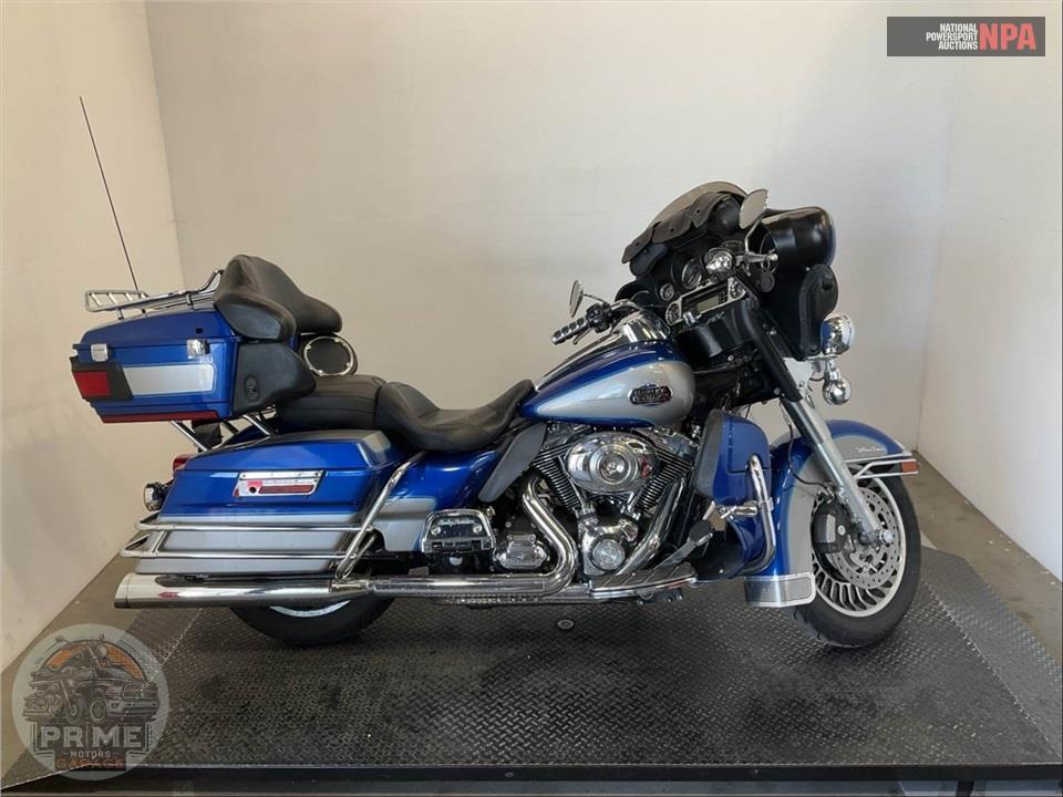 2009 Harley-Davidson FLHTCU ULTRA CLASSIC ELECTRA GLIDE — фото 1