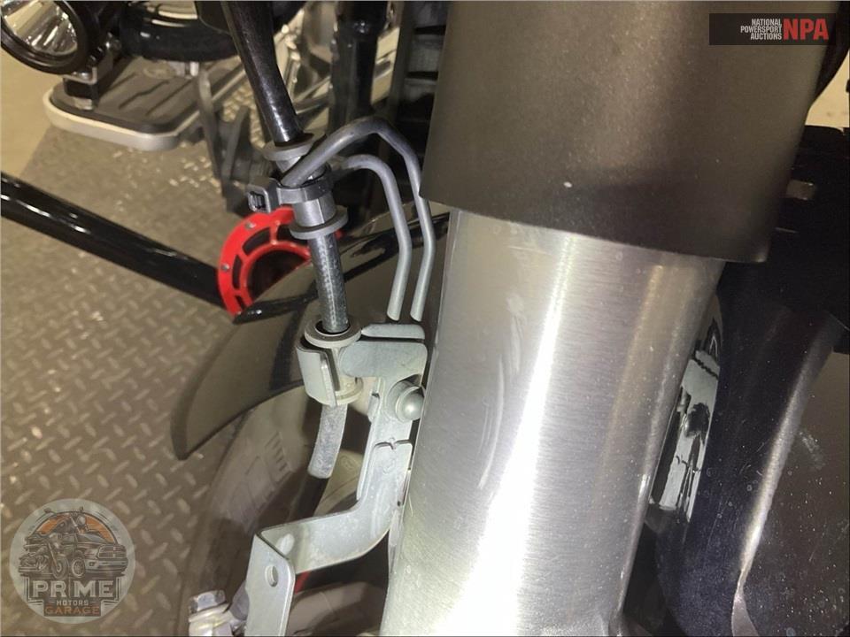 2013 Yamaha XVS13ADB/C V-STAR 1300 — фото 28
