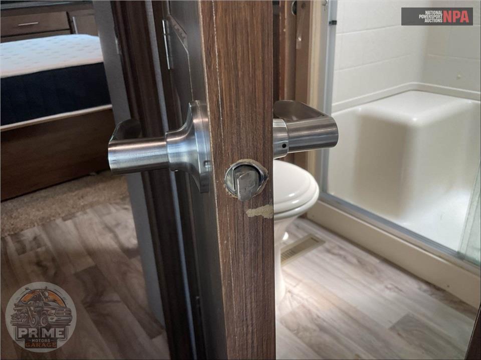 2019 Keystone Rv M-361 RLW - COUGAR FIFTH WHEEL SERIES — фото 27
