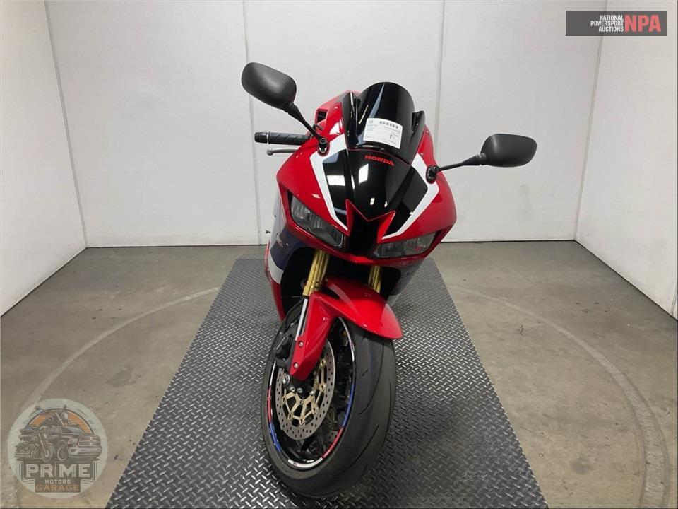 2022 Honda CBR600RR — фото 2
