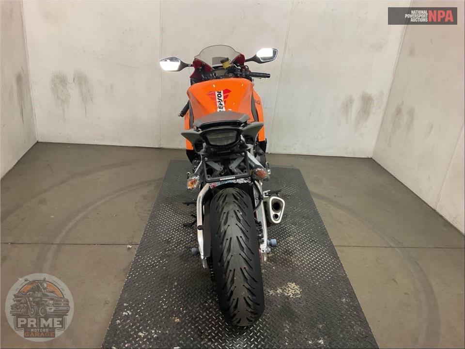 2015 Honda CBR1000RRF (REPSOL) — фото 4