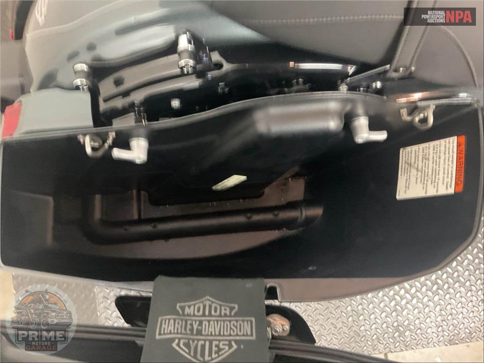 2025 Harley-Davidson FLTRX ROAD GLIDE — фото 18