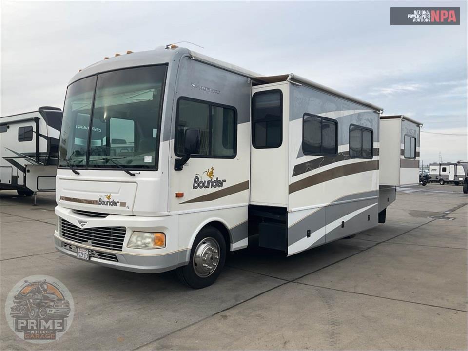 2006 Bounder M-34F (WORKHORSE) — фото 2