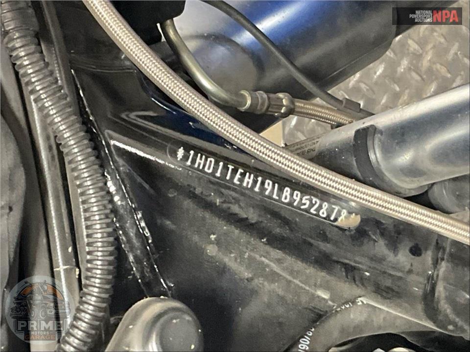 2020 Harley-Davidson FLHTKSE CVO LIMITED — фото 34
