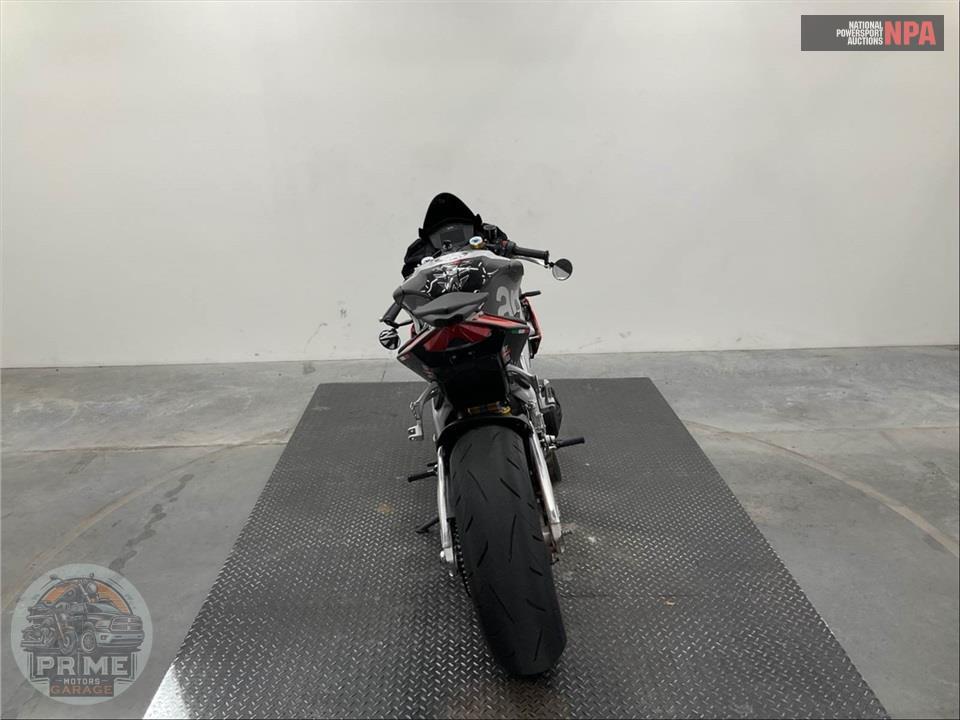 2018 Aprilia TUONO V4 1100 RR FACTORY — фото 4