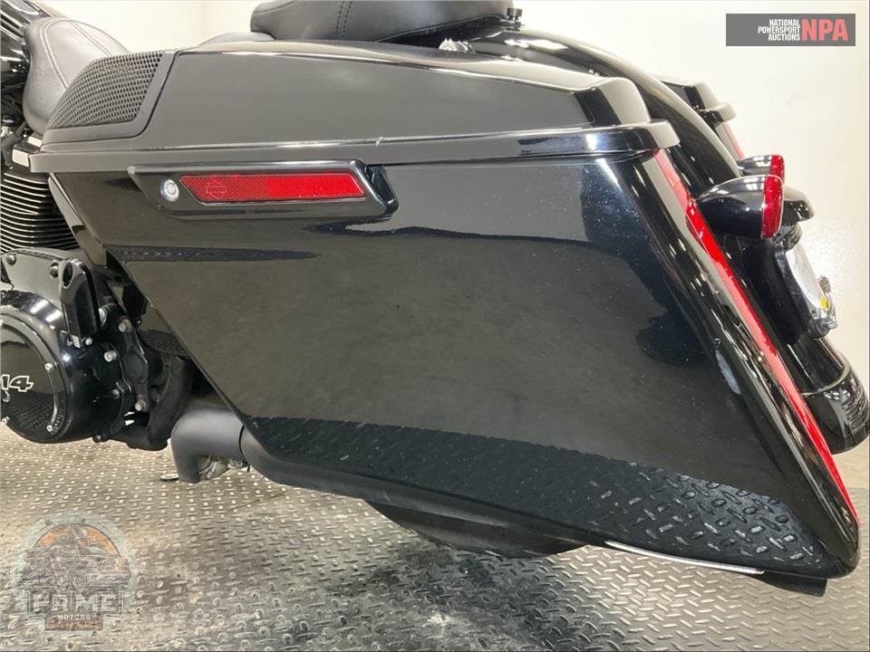 2019 Harley-Davidson FLHXS STREET GLIDE SPECIAL — фото 21