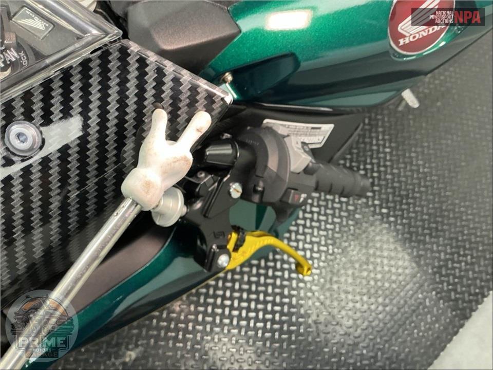 2024 Honda CBR1000RR ABS — фото 17