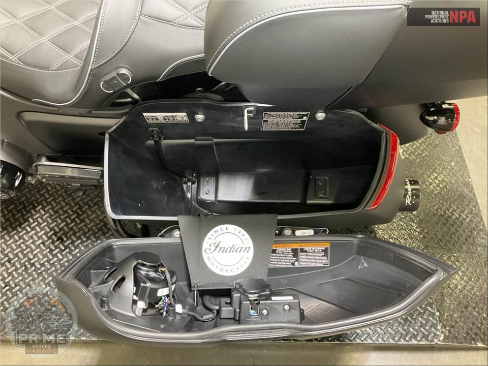 2025 Indian Motorcycle ROADMASTER POWERPLUS DARK HORSE WITH 112 AND POWERBAND AUDIO PACKAGE — фото 21