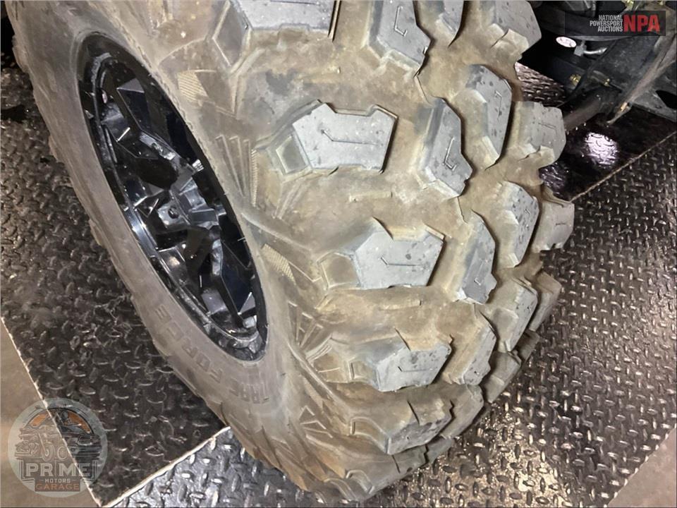 2023 Can-Am DEFENDER MAX LIMITED HD10 — фото 31