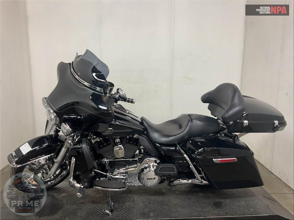 2013 Harley-Davidson FLHTCU UL CLSC EL GLIDE — фото 3