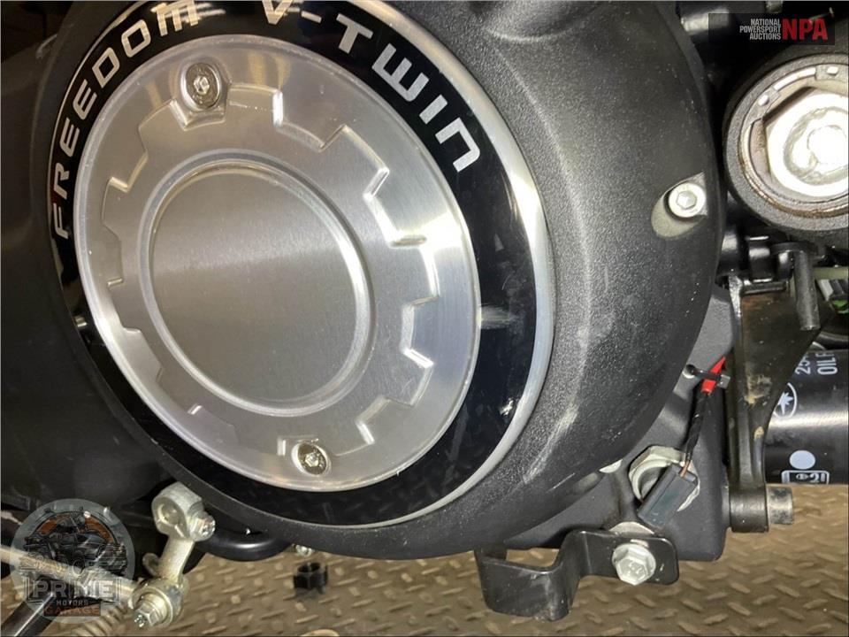 2016 Victory Motorcycles HAMMER S — фото 11