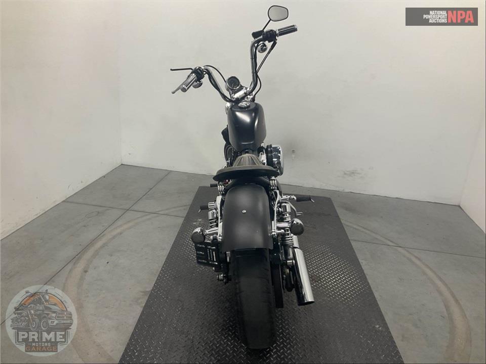 2012 Harley-Davidson XL1200V SEVENTY-TWO DE/PE — фото 4