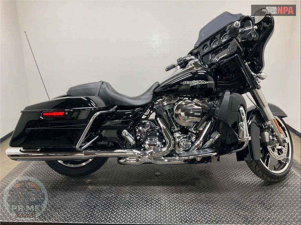 2014 Harley-Davidson FLHXS STREET GLIDE — фото 1