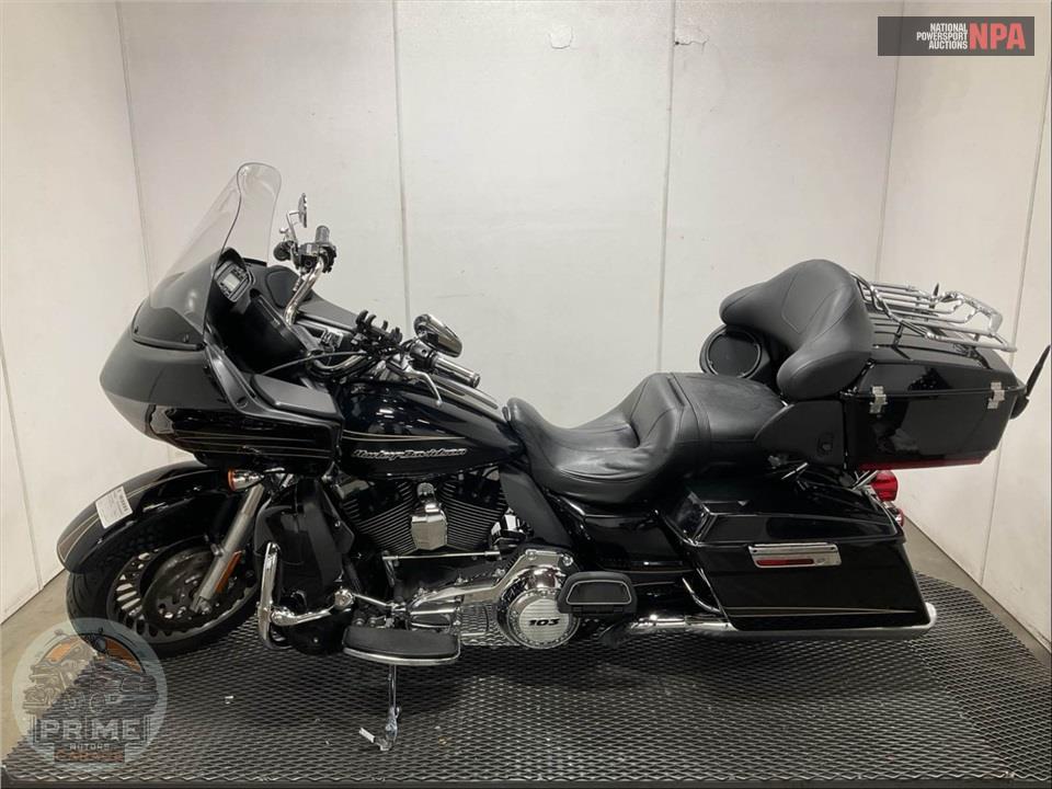 2013 Harley-Davidson FLTRU ROAD GLIDE ULTRA — фото 3