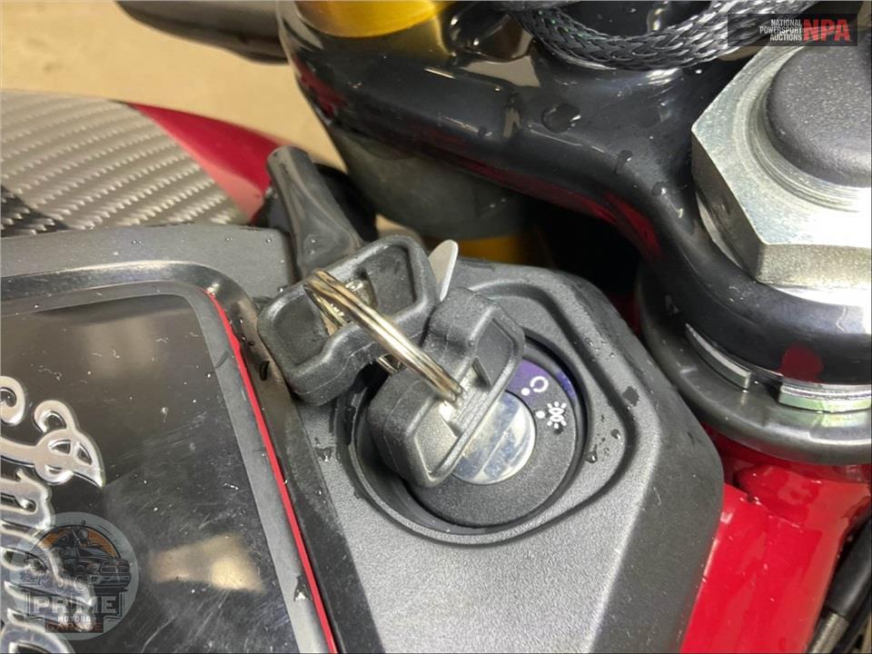 2024 Indian Motorcycle FTR R CARBON — фото 14