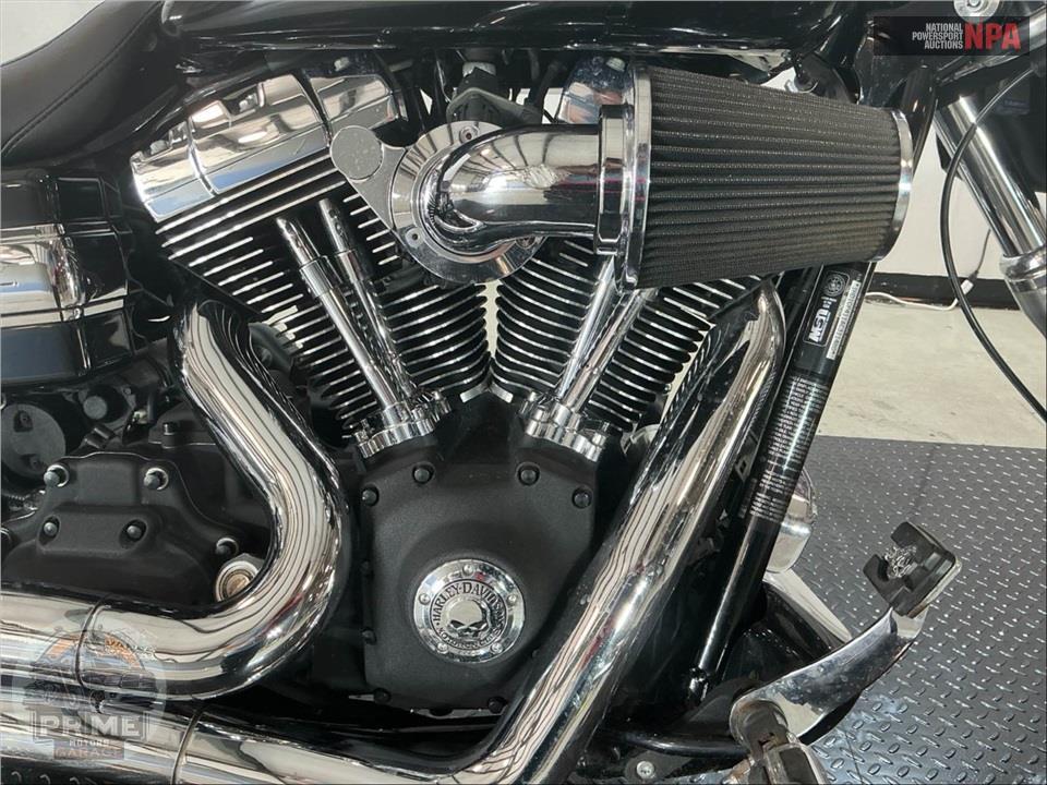 2010 Harley-Davidson FXDWG DYNA WIDE GLIDE — фото 6