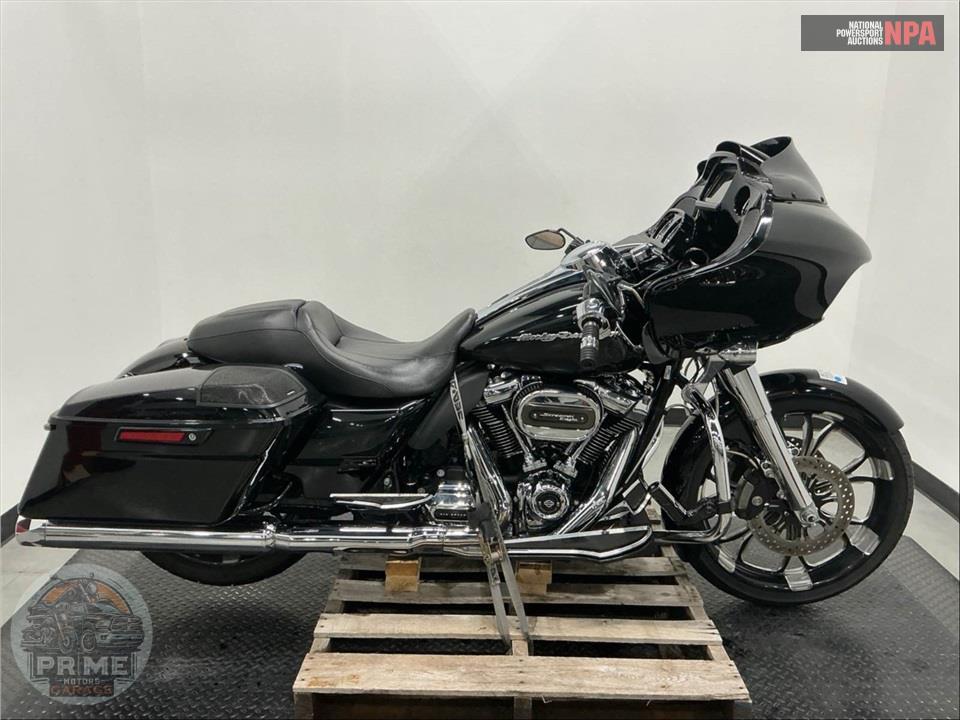 2017 Harley-Davidson FLTRXS ROAD GLIDE SPECIAL — фото 1