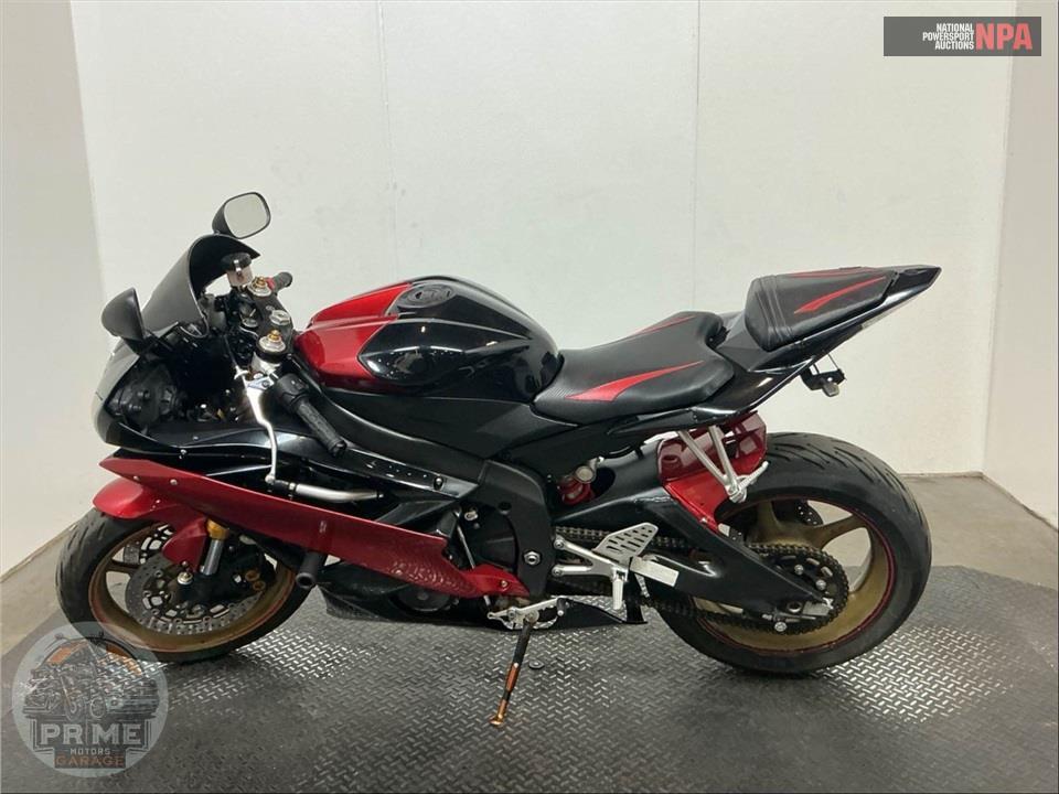 2007 Yamaha YZF-R6 RED — фото 3