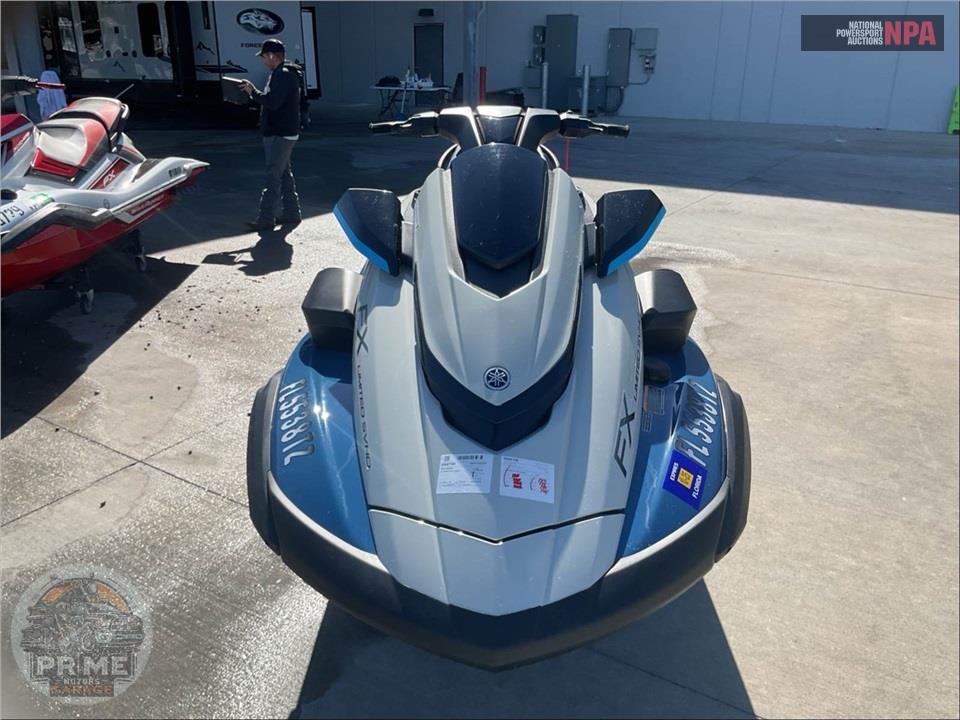 2025 Yamaha WAVERUNNER FX LIMITED SVHO — фото 2