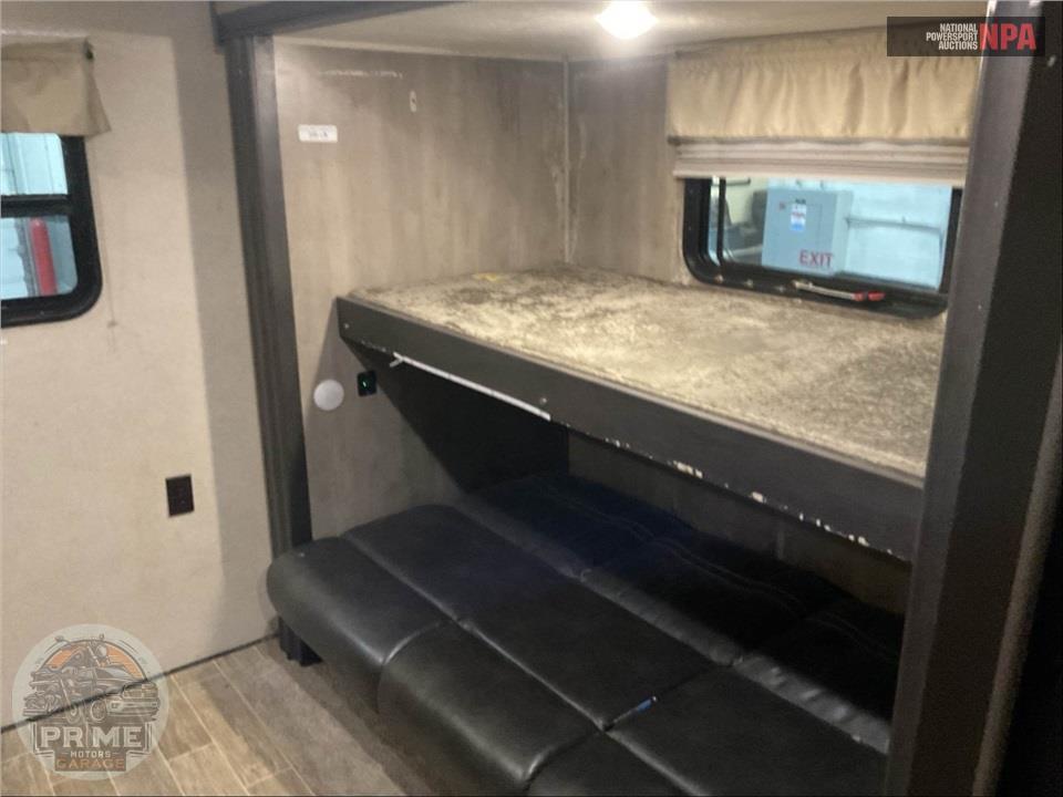 2019 Palomino By Forest River M-31QBBH - PUMA SERIES — фото 14