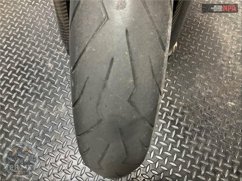 2019 Ducati SUPERSPORT — фото 21