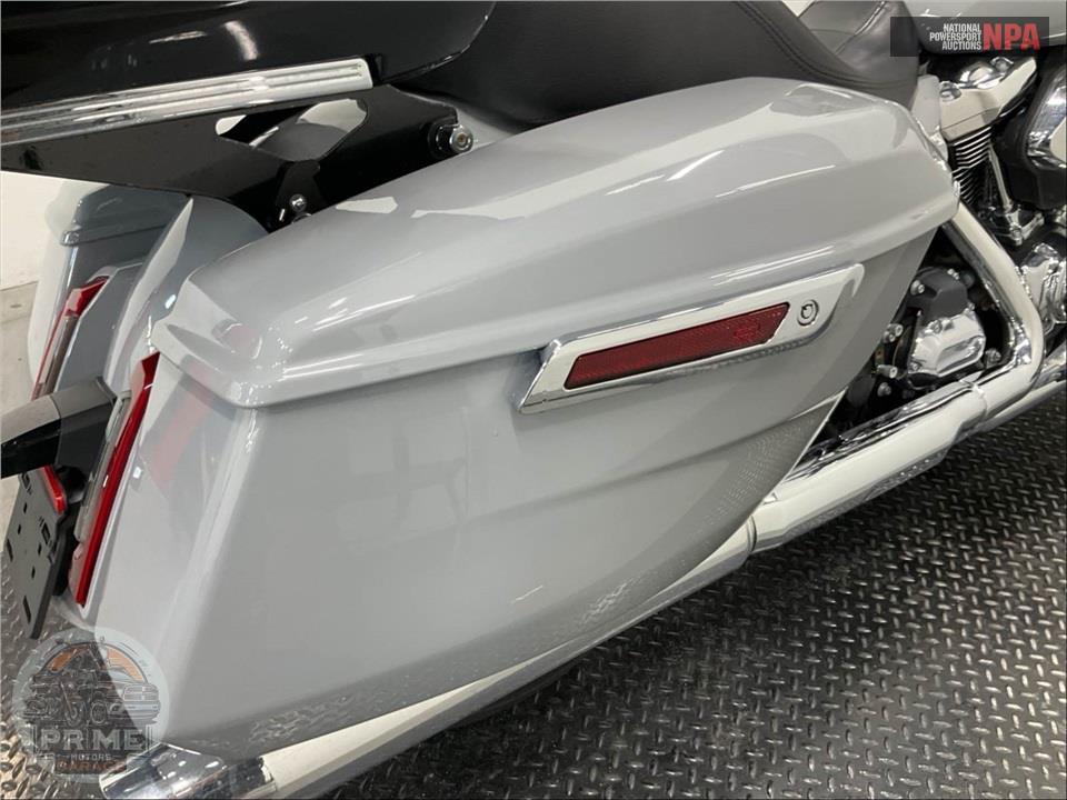 2025 Harley-Davidson FLHX STREET GLIDE — фото 18