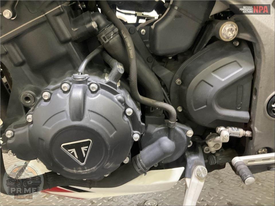 2020 Triumph SPEED TRIPLE RS — фото 10