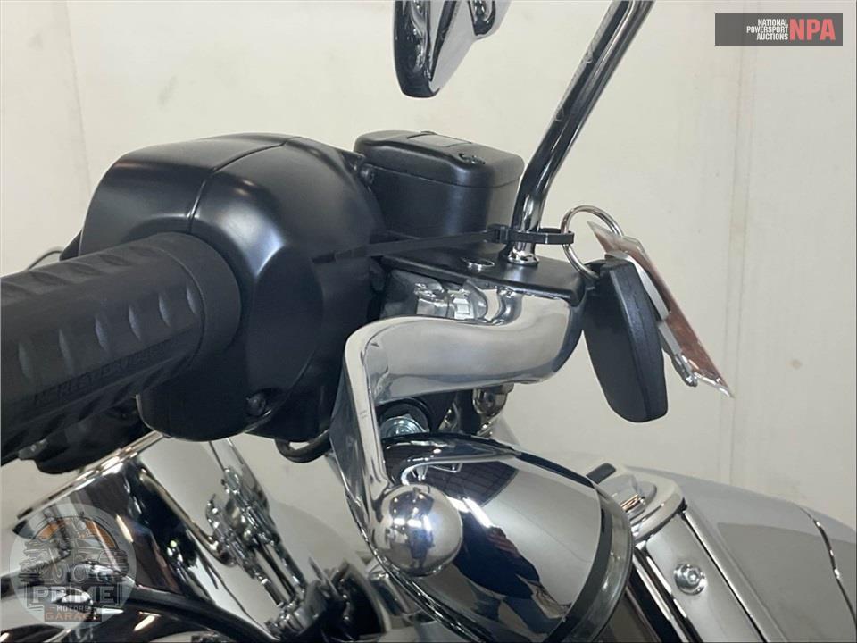 2025 Harley-Davidson FLSTFI SOFTAIL FAT BOY GRAY GHOST — фото 10