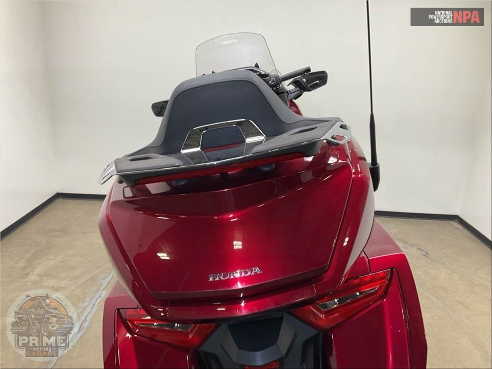 2018 Honda GL1800D GOLDWING TOUR DCT (RED) — фото 23