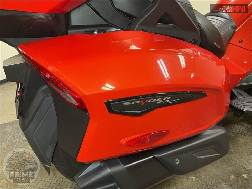 2020 Can-Am SPYDER F3 LIMITED SE6 — фото 18