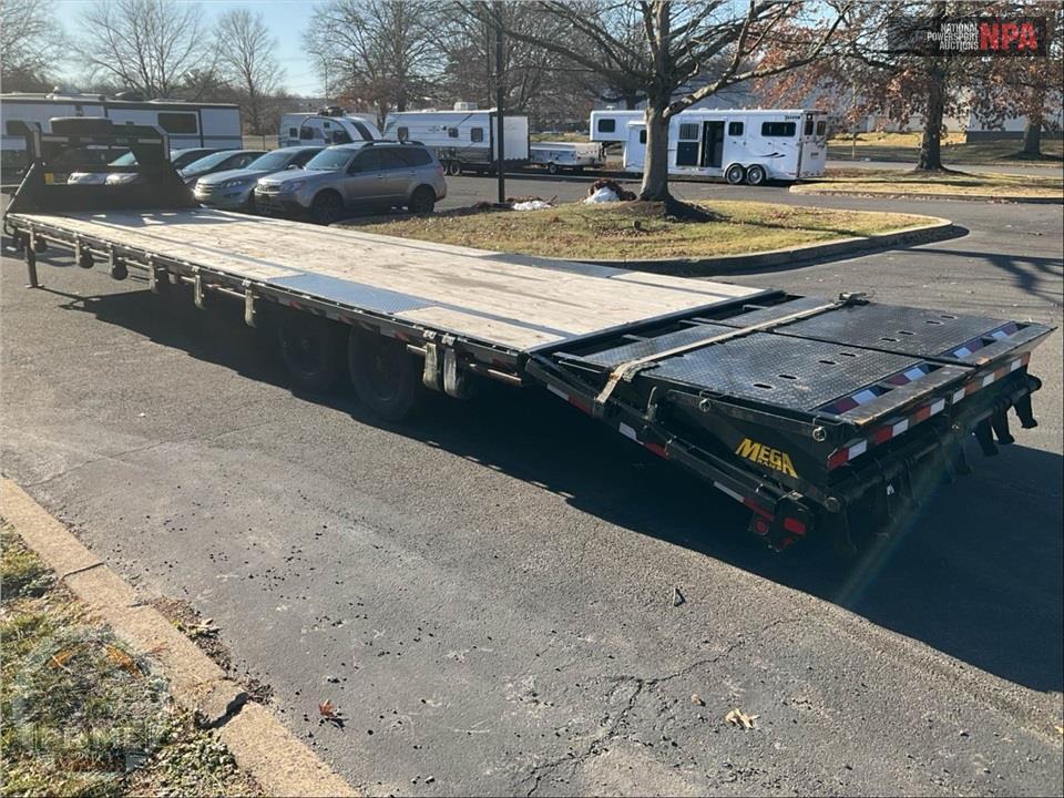 2024 Big Tex Trailers 16GN-35D5A-MRBK — фото 3