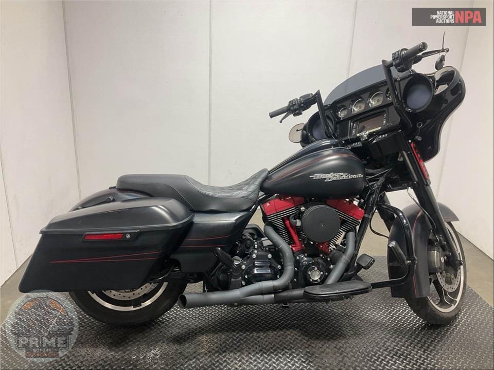 2014 Harley-Davidson FLHXS STREET GLIDE — фото 1