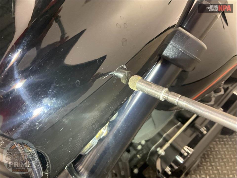 2019 Harley-Davidson FXDRS FXDR 114 — фото 15