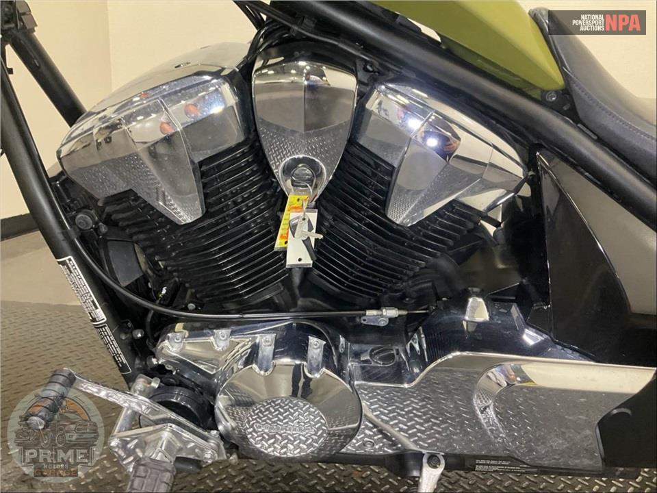 2025 Honda VT1300CXA FURY — фото 7