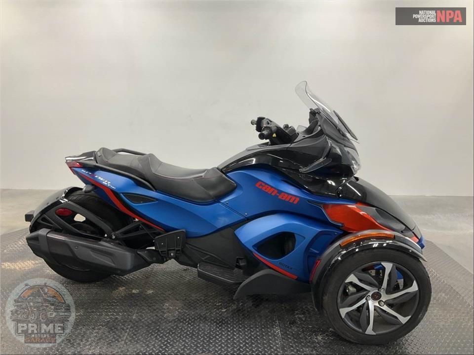 2015 CAN-AM Spyder ST-S SE5 Special Series