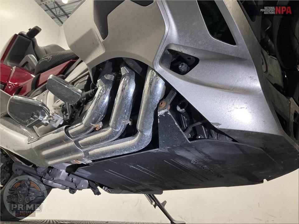 2023 Honda GL1800D GOLDWING TOUR DCT — фото 11
