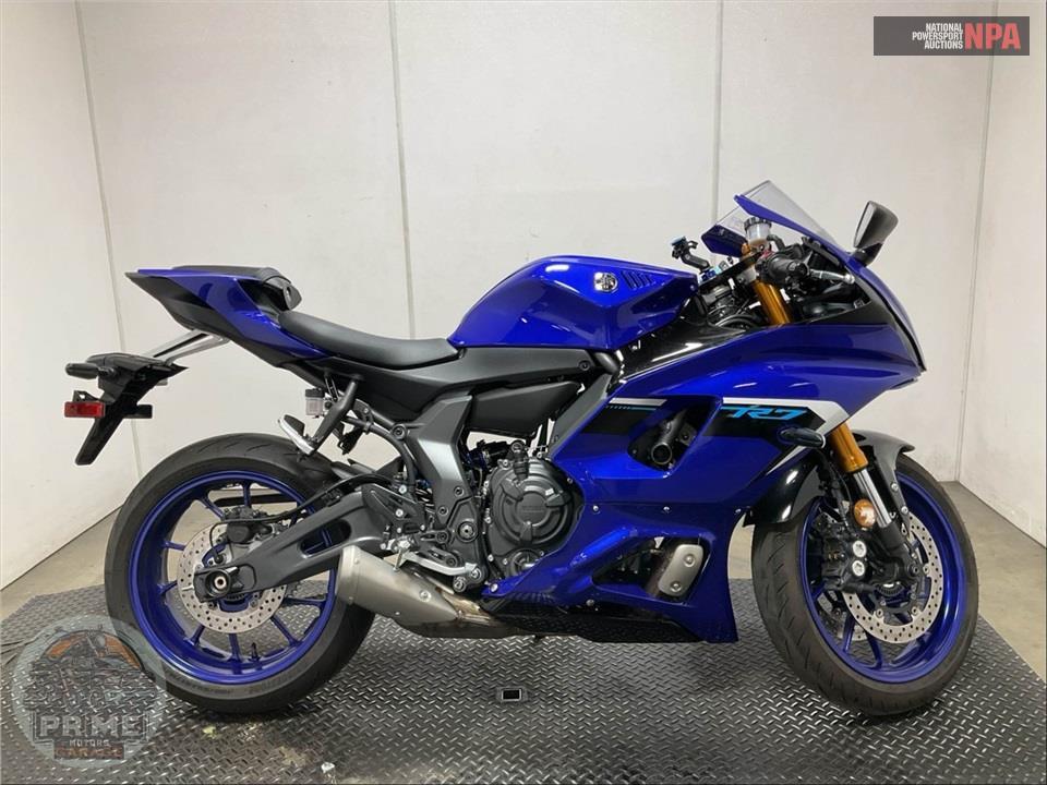 2025 Yamaha YZF-R7 — фото 1