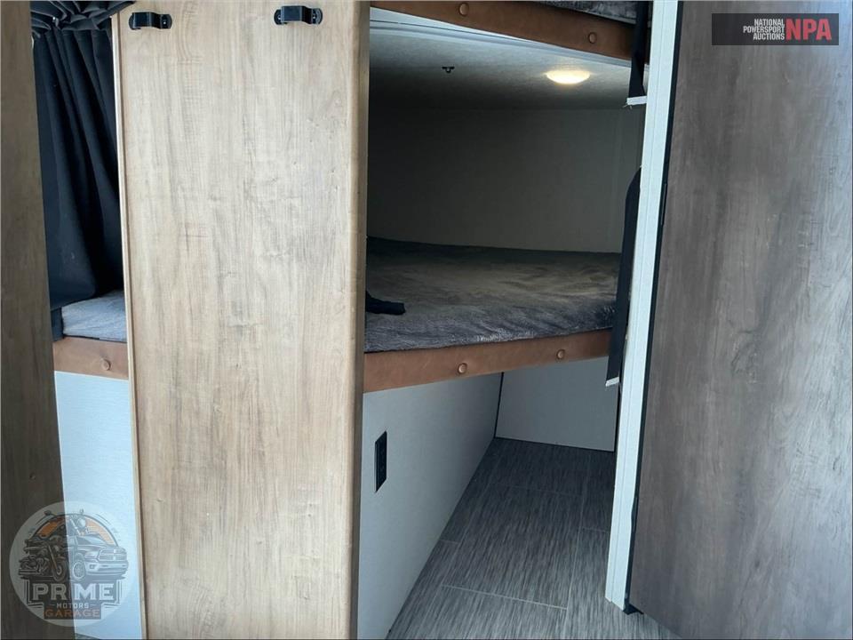 2024 Coachmen By Forest River M-258 BHS FREEDOM EXPRESS ULTRA LITE SERIES — фото 16