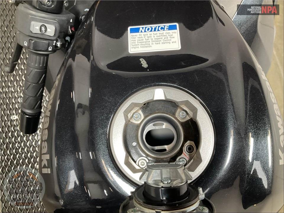 2024 Kawasaki ZX400PRFNL NINJA ZX-4R (ABS) — фото 15
