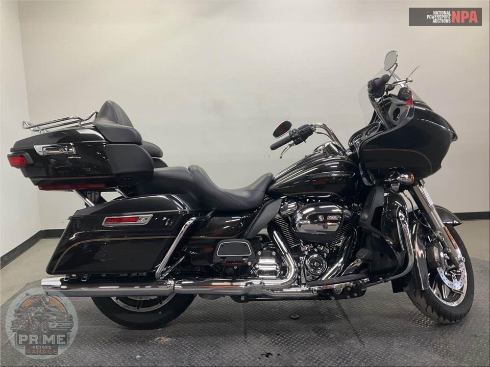 2017 Harley-Davidson FLTRU ROAD GLIDE ULTRA — фото 1