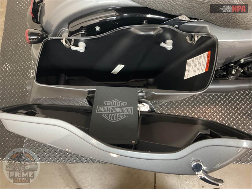 2021 Harley-Davidson FLHXS STREET GLIDE SPECIAL — фото 19
