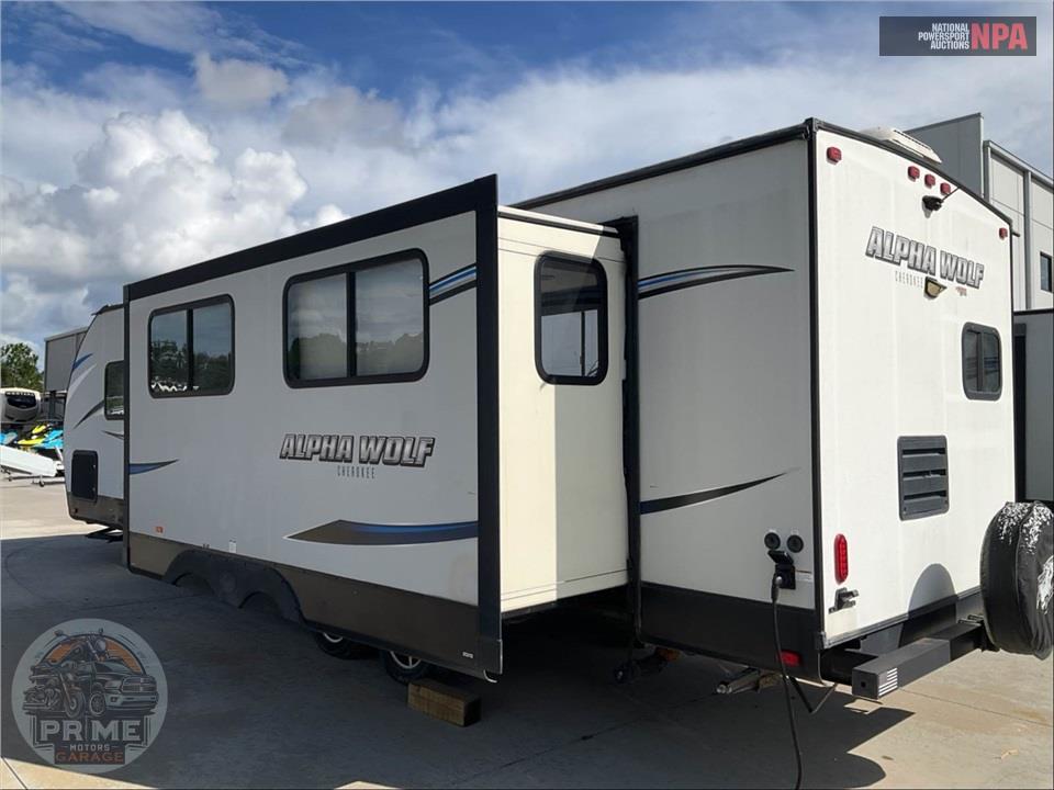 2018 Cherokee By Forest River M-27RK-L - ALPHA WOLF SERIES — фото 3