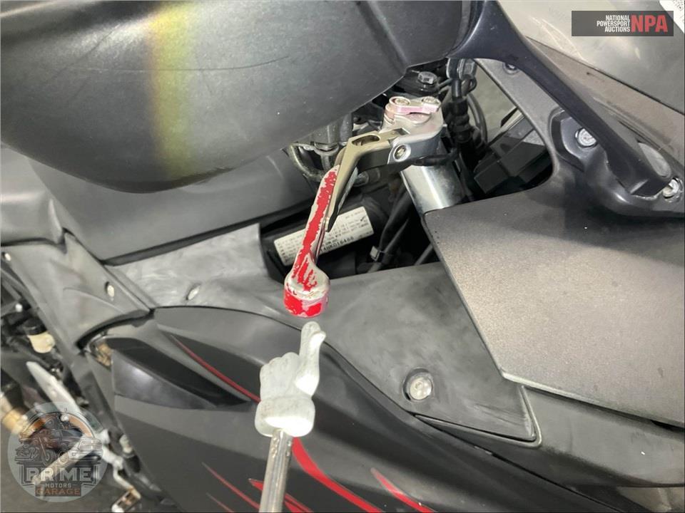 2017 Yamaha YZF-R3 — фото 27