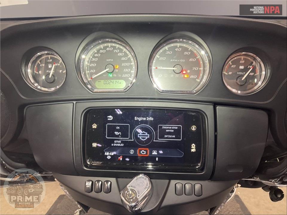 2023 Harley-Davidson FLHTCUTG TRI GLIDE ULTRA CLASSIC — фото 5