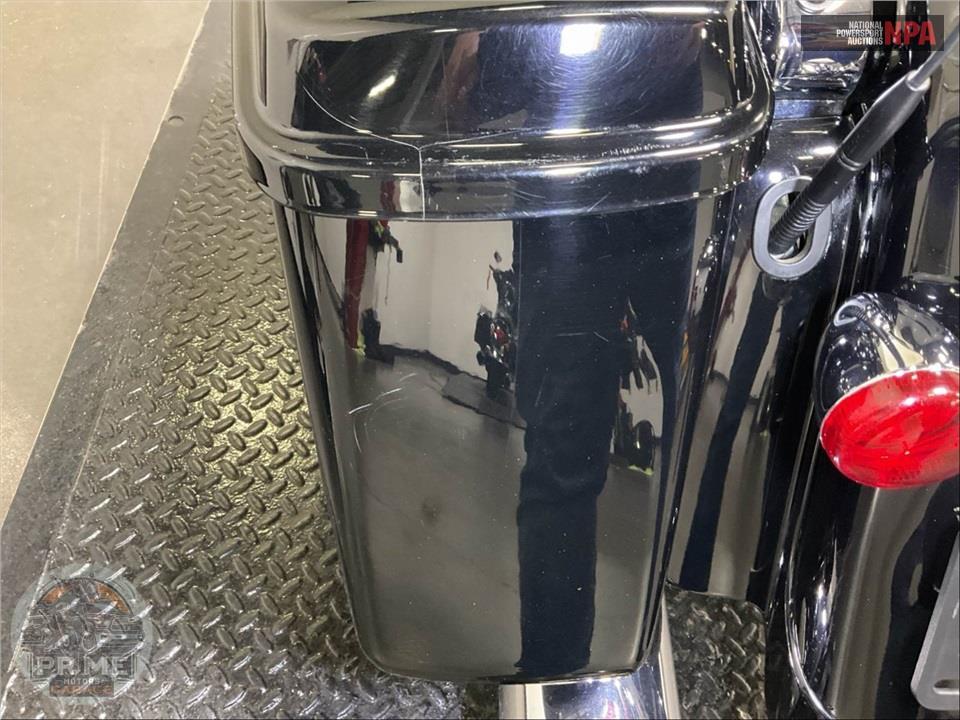 2020 Harley-Davidson FLHX STREET GLIDE — фото 25