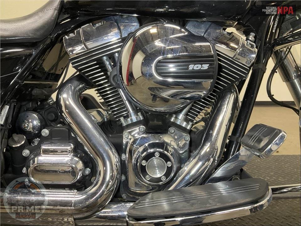 2014 Harley-Davidson FLHXS STREET GLIDE — фото 6